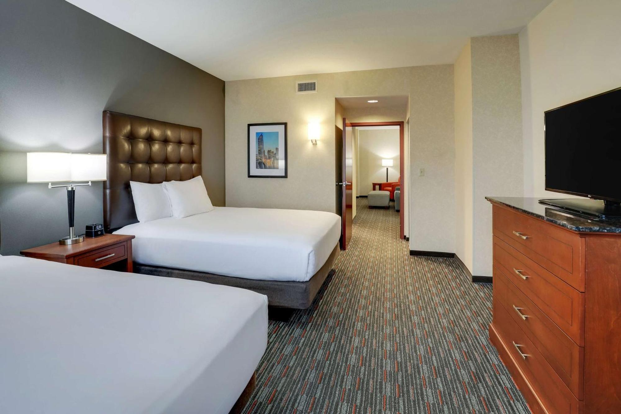 Drury Inn & Suites Charlotte Arrowood Zewnętrze zdjęcie