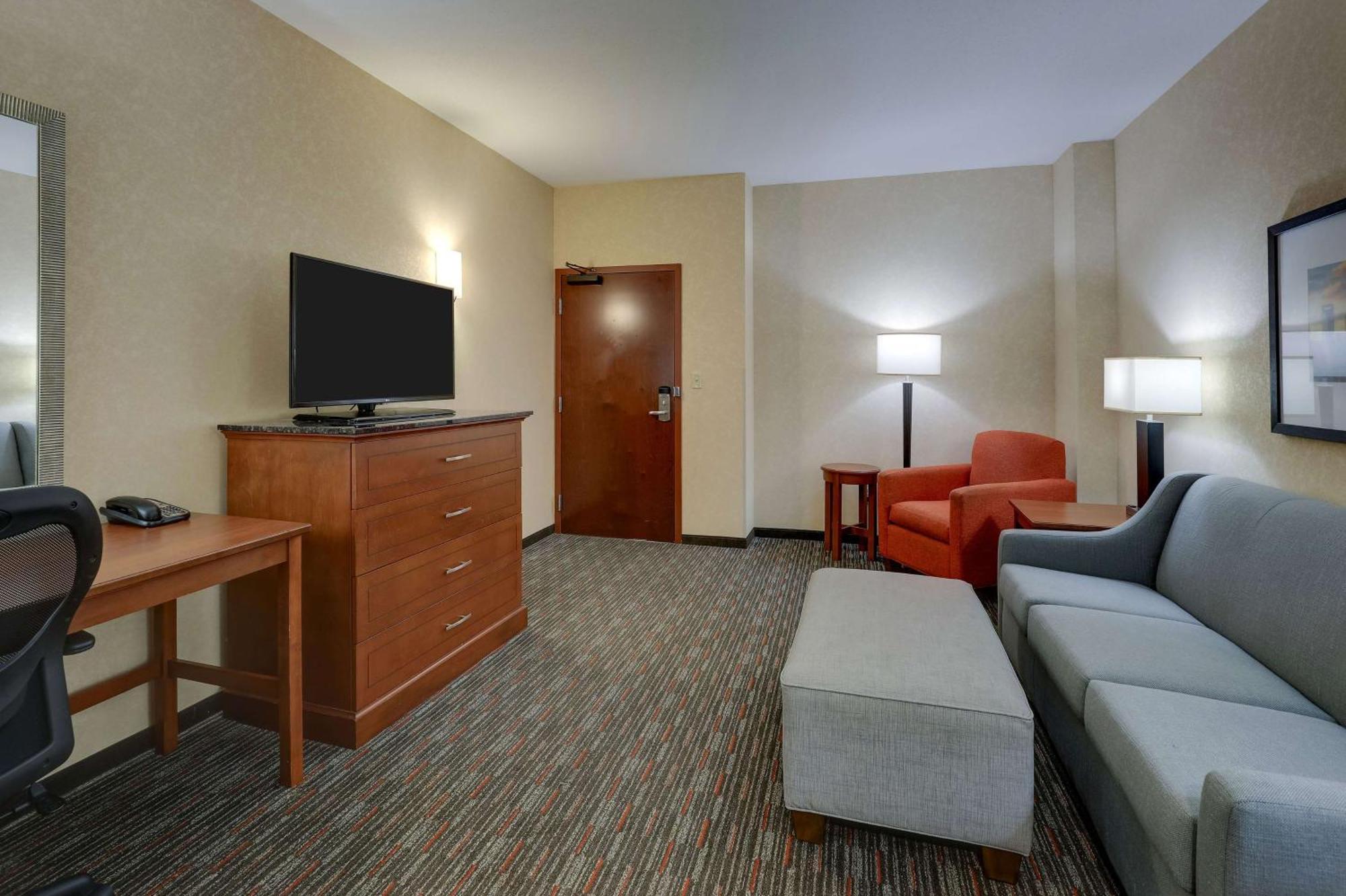 Drury Inn & Suites Charlotte Arrowood Zewnętrze zdjęcie