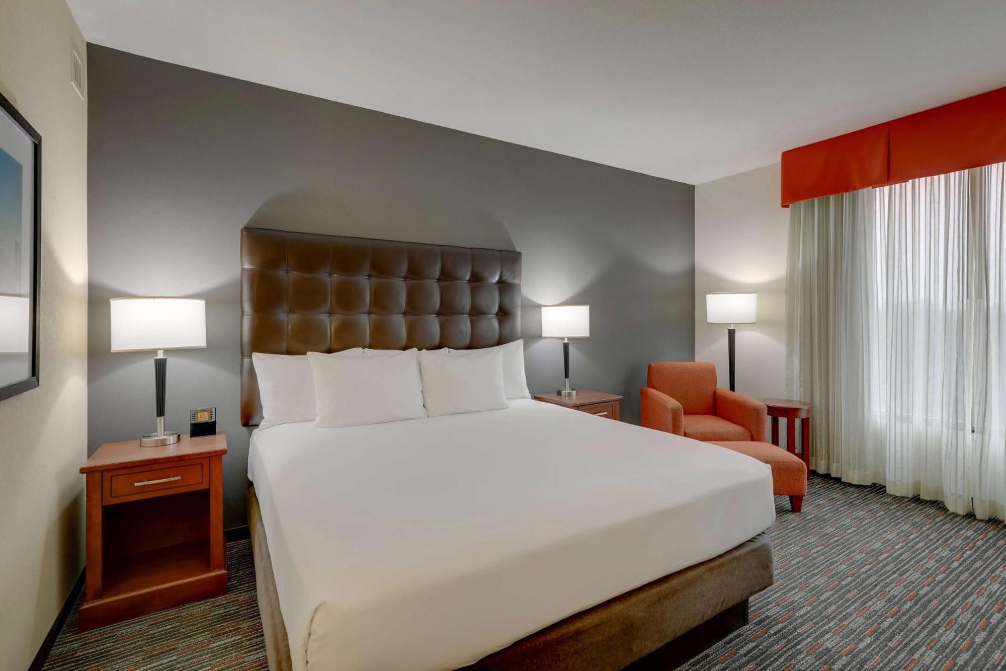 Drury Inn & Suites Charlotte Arrowood Zewnętrze zdjęcie