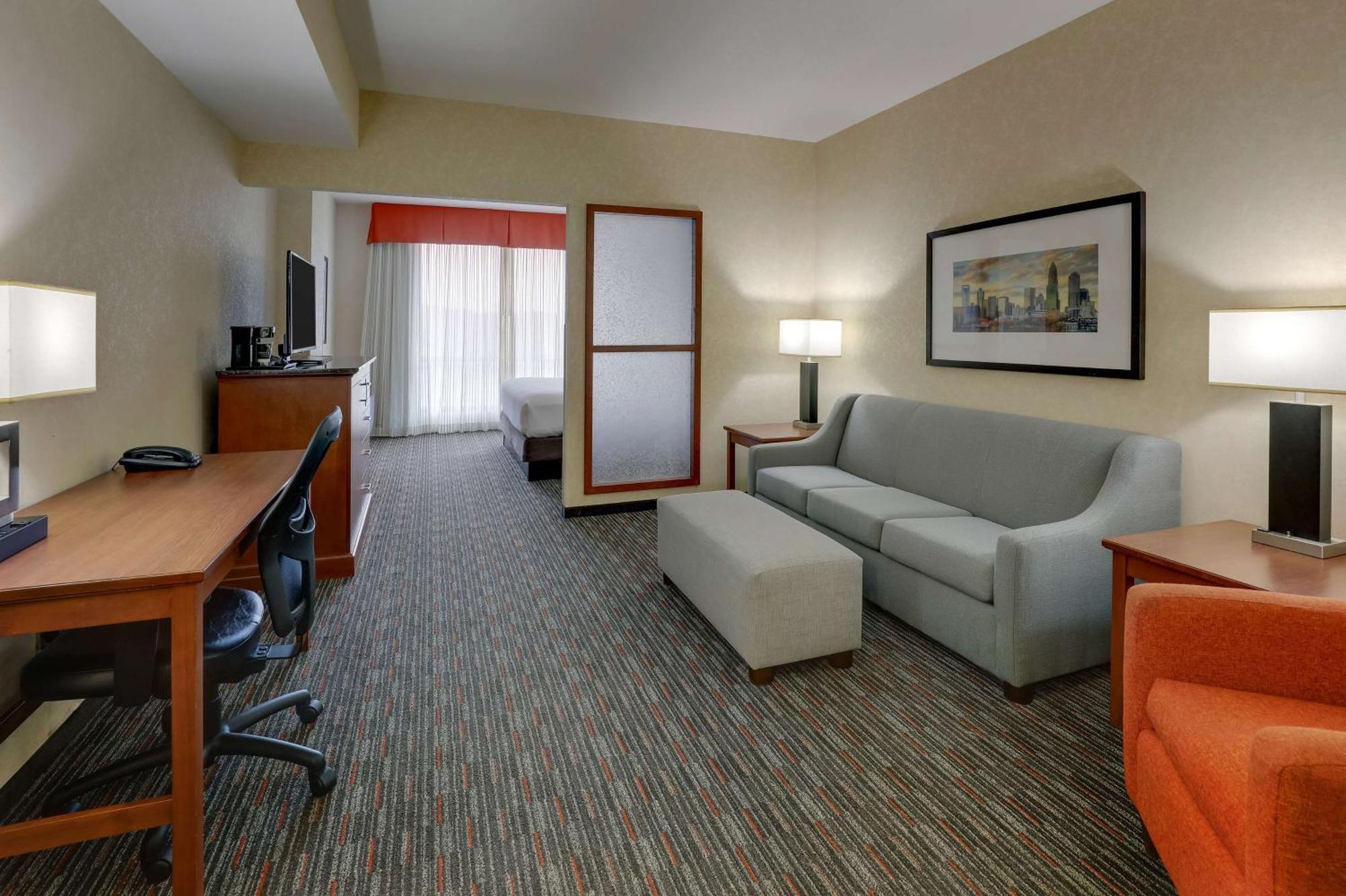 Drury Inn & Suites Charlotte Arrowood Zewnętrze zdjęcie