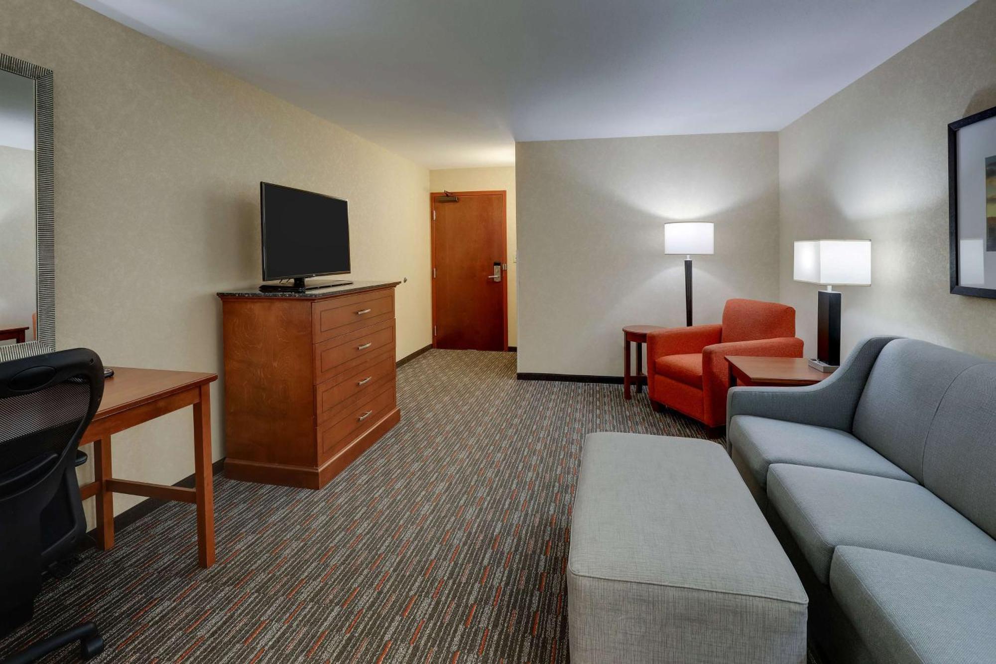 Drury Inn & Suites Charlotte Arrowood Zewnętrze zdjęcie